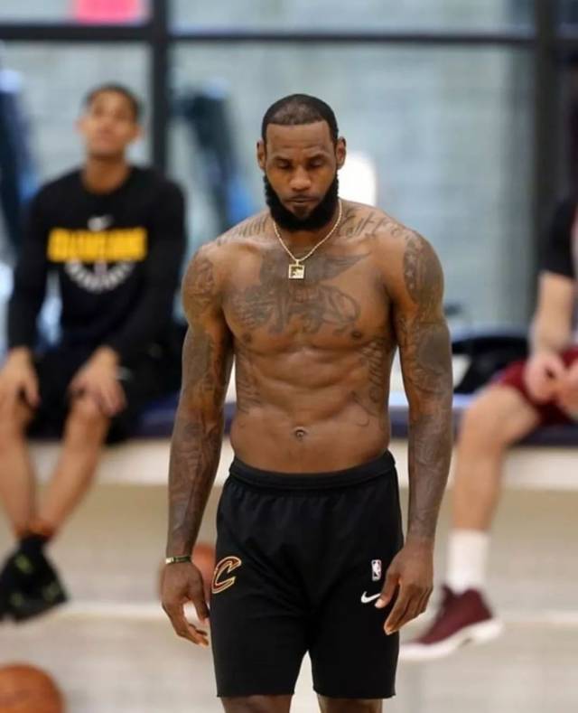 落假掩护诱 落假掩护诱